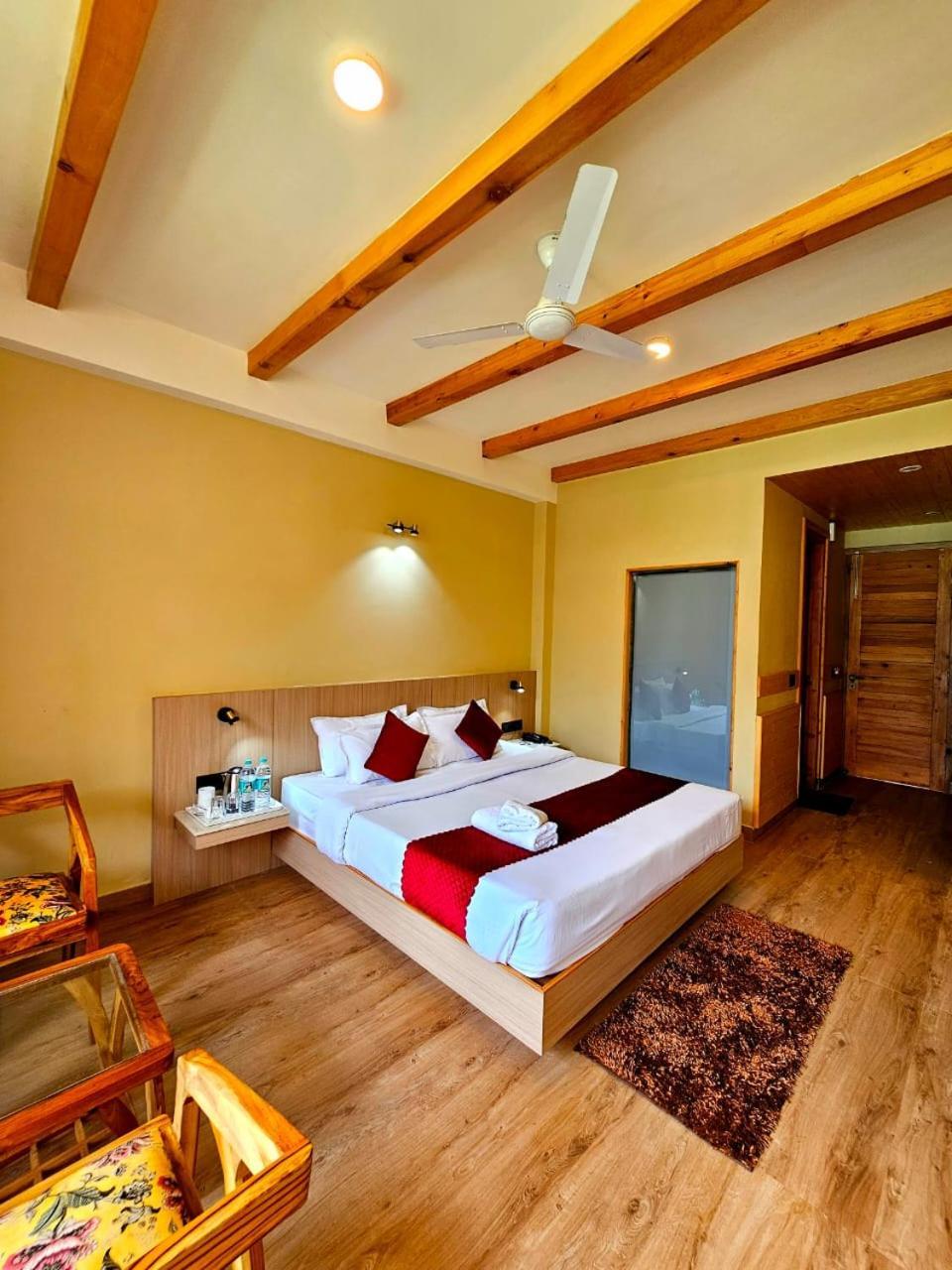 Meraki Khang Manali Kültér fotó