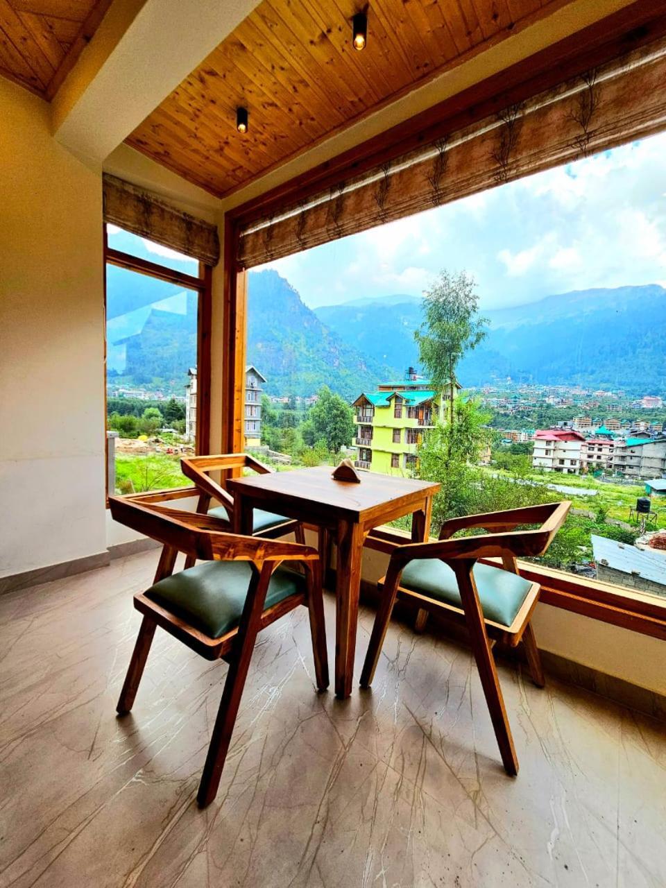 Meraki Khang Manali Kültér fotó