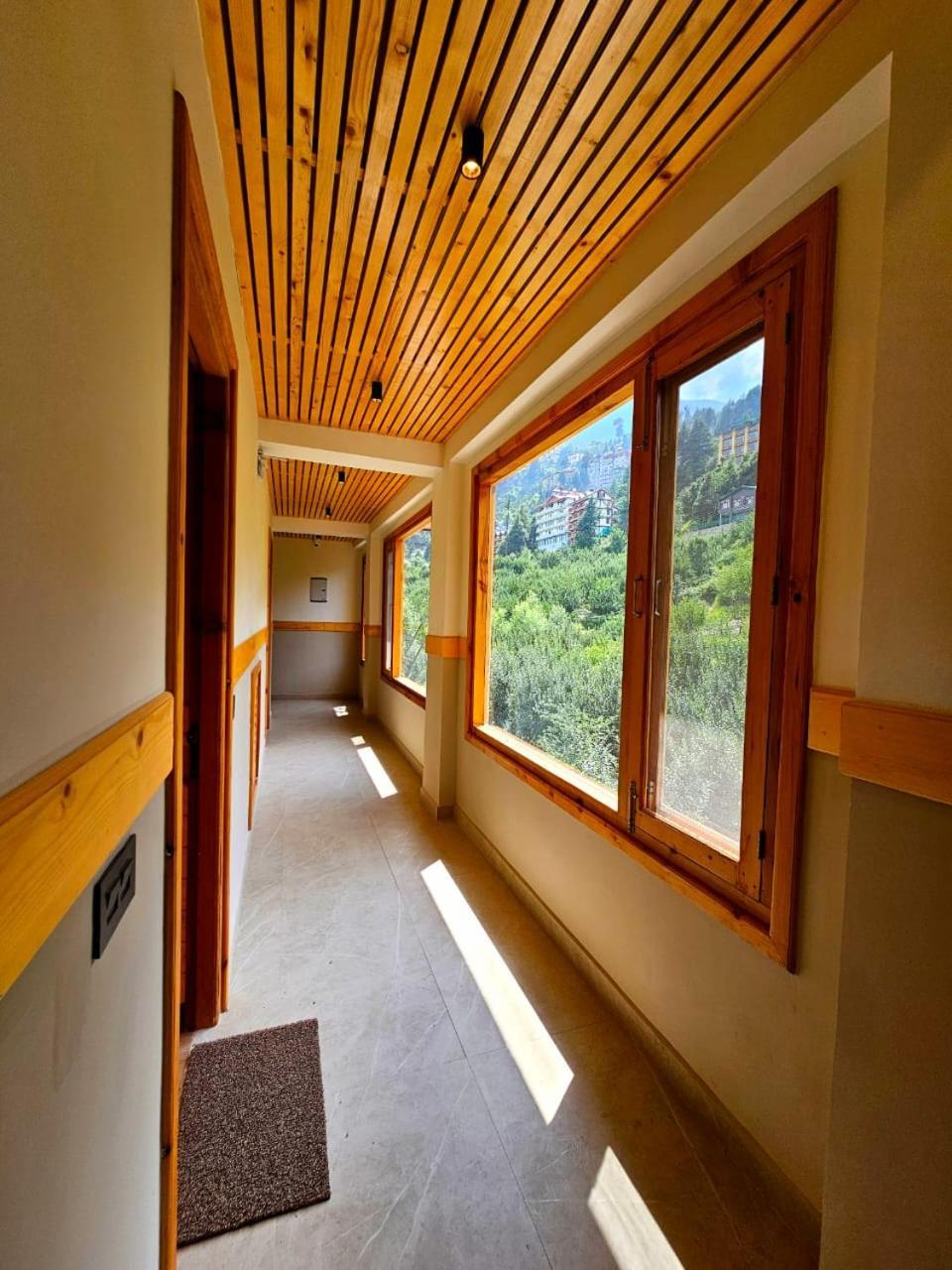 Meraki Khang Manali Kültér fotó